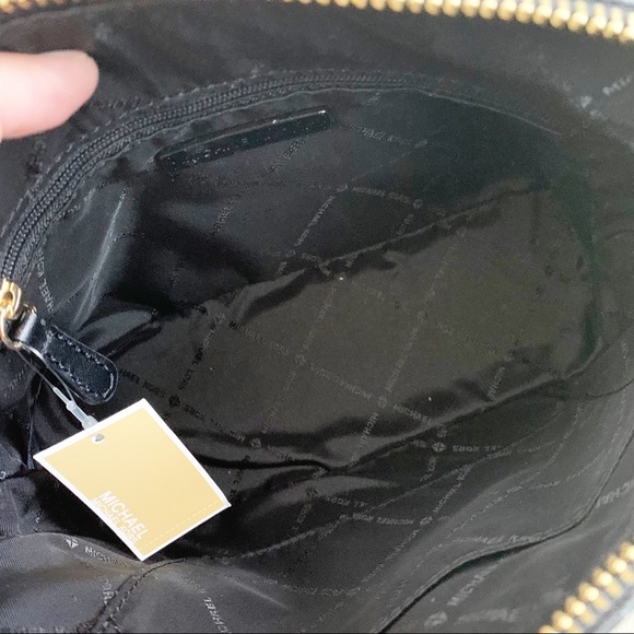 Michael Kors Cindy Dome Metallic Crossbody - Picture 3 of 5